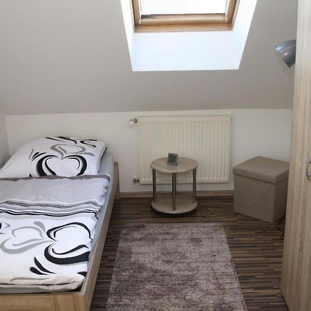 Ferienwohnung Kempf Mandelbachtal Ommersheim المظهر الخارجي الصورة
